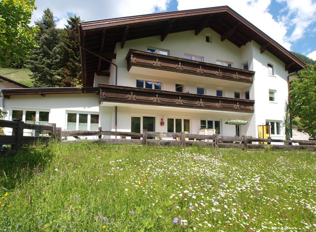 Ferienwohnung Mondial Neustift im Stubaital Extérieur photo